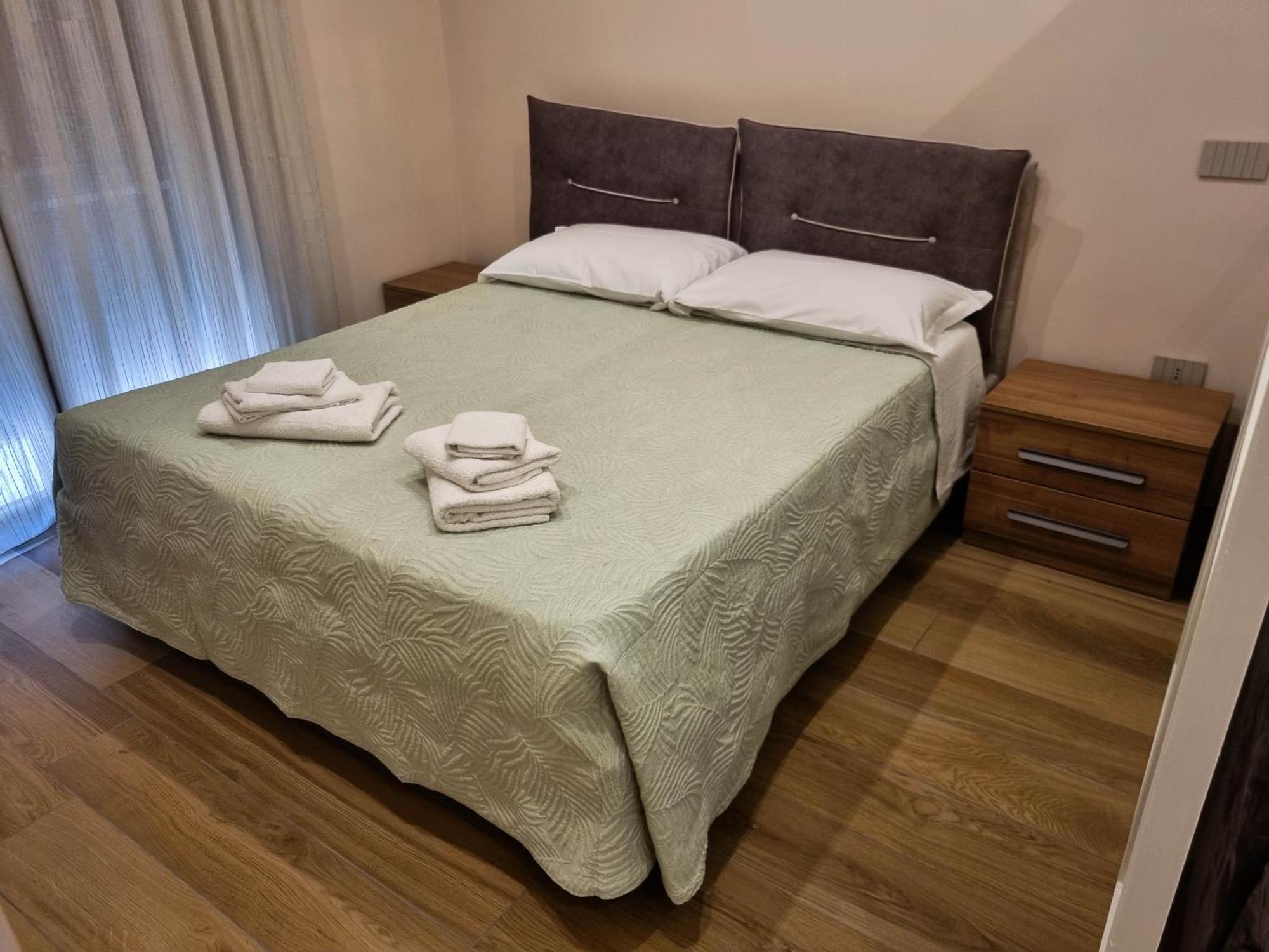 Home In بومبيي المظهر الخارجي الصورة