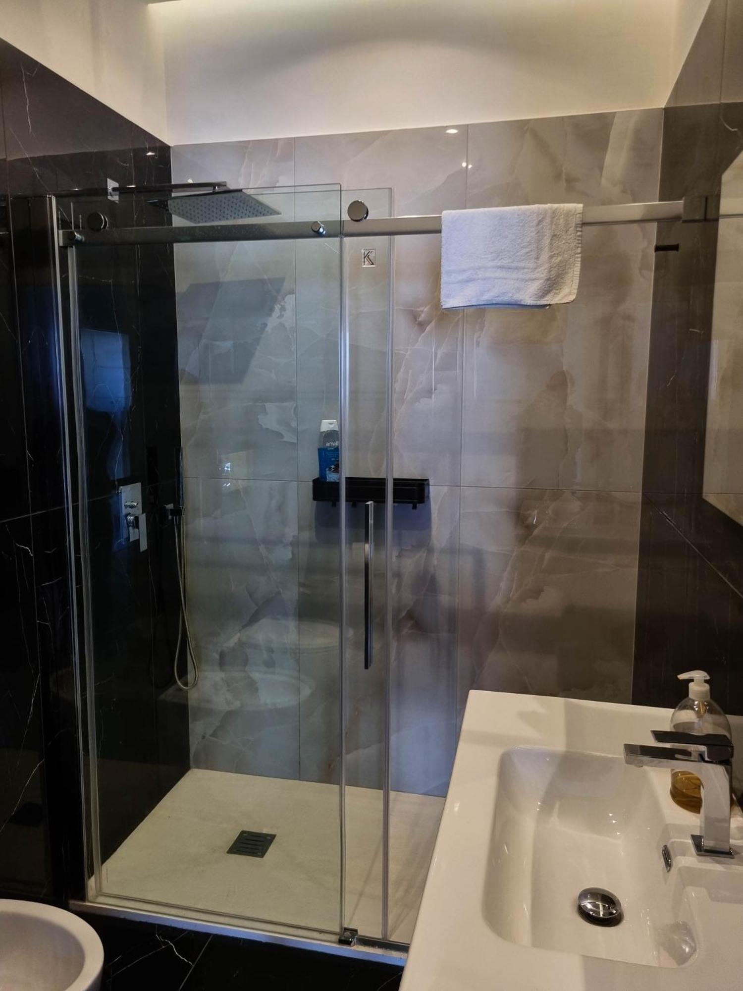 Home In بومبيي المظهر الخارجي الصورة